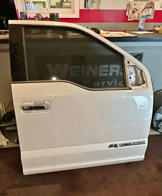 2017-2022 f150,250,350,450 RH DOOR